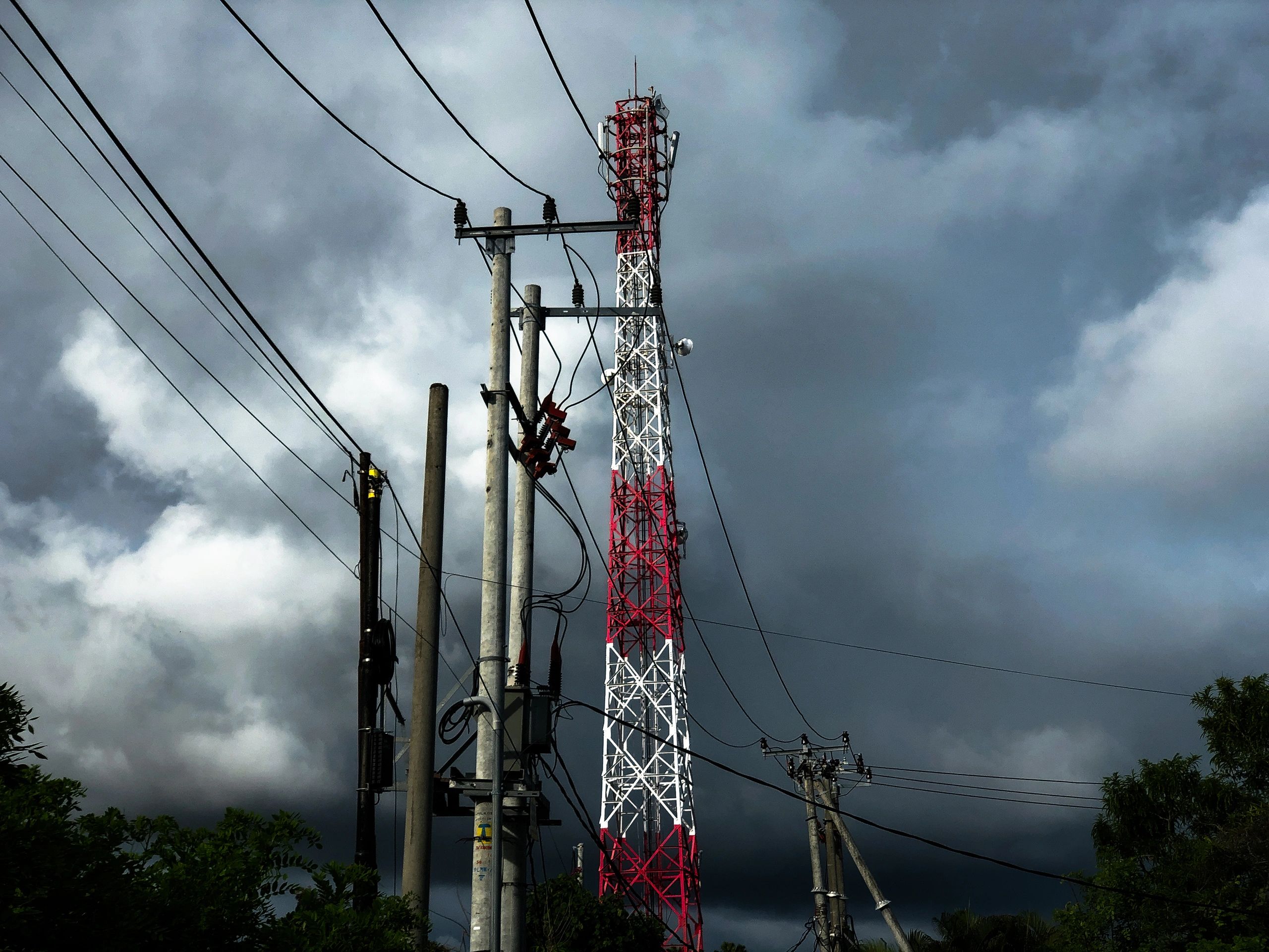 Radio tower supporting wireless network coverage